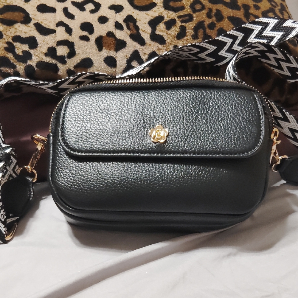 Elegant Black Crossbody Bag